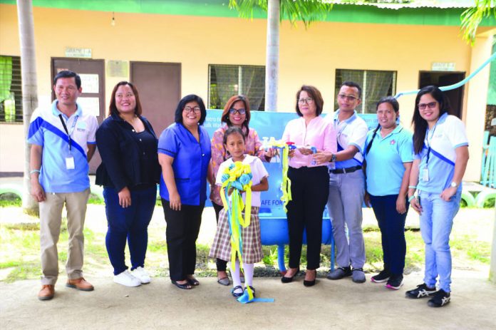 Metro Iloilo Bulk Water Metro Iloilo Bulk Water turns over its sustainable rainwater harvester to the Western Visayas Sanitarium Integrated School in Brgy. Bolong Oeste, Sta. Barbara on Sept. 24.