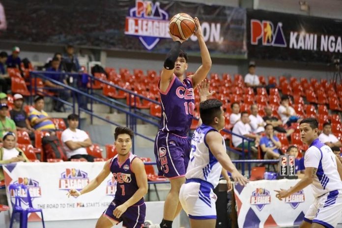 Rich Guinitaran Rich Guinitaran goes for the basket. PBA PHOTO
