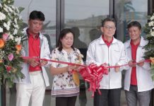 Sharp Philippines Corporation opens new service center in Palawan (From left) During the ribbon-cutting ceremony: Mr. Kazuo Kito, President and General Manager, Sharp Philippines; Hon. Maria Nancy Socrates, Vice Mayor, Puerto Princesa City; Mr. Yoshihiro Hashimoto, Executive Managing Officer, head of President Office and head of ASEAN Business, Sharp Corporation; and Mr. Nick Taok Jr., Senior Manager for Customer Satisfaction Division, Sharp Philippines