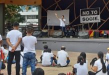 Antique religious groups oppose SOGIE bill Pastor Spencer Kent Aguilar of God's Love Ministry shares his testimony during a prayer rally at the Evelio B. Javier Park in San Jose de Buenavista, Antique on Monday. ANNABEL CONSUELO J. PETINGLAY/PNA