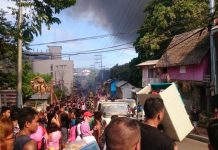 Boracay fire leaves P1-million damage Residents crowd the street after fire gutted their houses in Station 3, Barangay Manoc-Manoc, Boracay Island, Malay, Aklan on Oct. 24. No one was injured in the incident. RADYO TODO/PN
