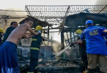 Fires razes 9 houses in Barangay Concepcion Photo by IAN PAUL CORDERO/PN
