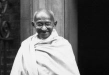Gandhi’s ashes stolen in central India Mahatma Gandhi led a non-violent resistance movement against British colonial rule in India, inspiring people across the world. He was assassinated in Jan. 1948. GETTY IMAGES