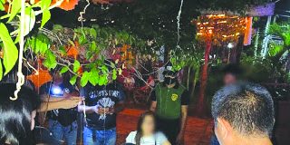 Antidrug officers caught a minor suspect during a buy-bust operation in Barangay Poblacion, Kalibo, Aklan on Oct. 23. PDEA 6