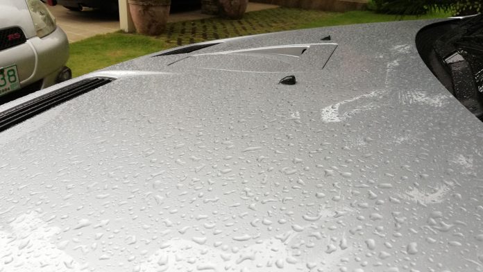 Three solutions to get rid of the pesky water spots