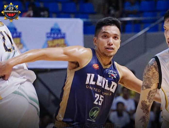 Al Francis Tamsi Al Francis Tamsi scored 26 points in the Iloilo United Royals’ win over the Pasig-Sta. Lucia Realtors during their 2019-2020 Maharlika Pilipinas Basketball League - Lakan Cup clash at the Makati Coliseum. MPBL PHOTO