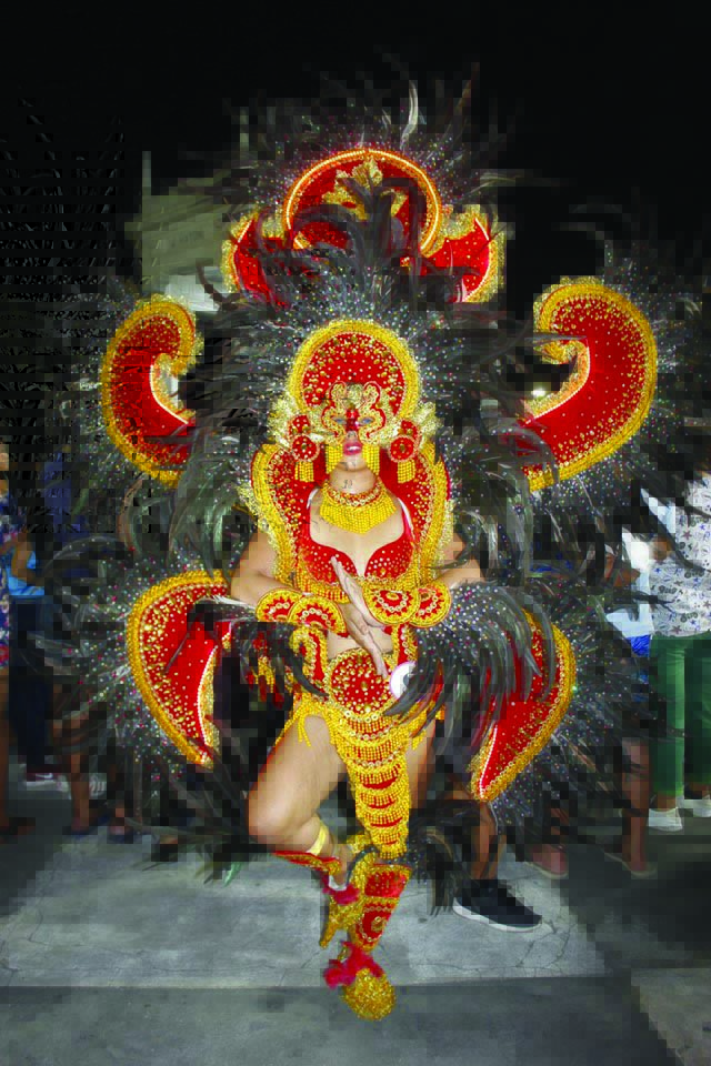 Second runner-up. Designer: Ethel Donoso. BACOLOD CITY PIO