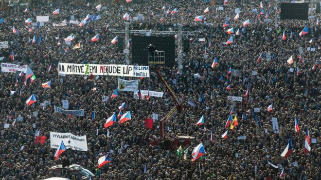 Czech protesters mark anniversary of Velvet revolution Crowds gather at Letna Park to mark the 30th anniversary of the Velvet Revolution in Prague, Czech Republic on Saturday. AFP