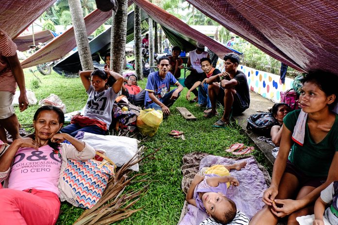 EVACUEES. Evacuees in Cotabato. Photo by Bobby Lagsa/Rappler