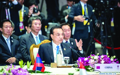 Li Keqiang CHINA-ASEAN LEADERS’ MEETING. Chinese premier Li Keqiang addresses the 22nd China-ASEAN leaders’ meeting in Bangkok, Thailand Sunday. XINHUA/ZHAI JIANLAN