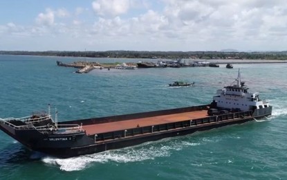 Multi-billion port mulled in Cadiz City Cargo vessels ply the route from Cadiz City, Negros Occidental to neighboring areas, such as Cebu and Batangas. A private corporation is proposing a multi-billion development of the commercial port in the northern Negros Occidental. CADIZ BULLETIN
