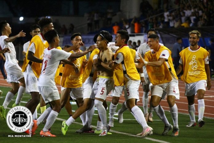 Philippines U-22 Azkals Members of the Philippines U-22 Azkals mob Dennis Chung after scoring the game-tying goal against Cambodia. TIEBREAKER TIMES PHOTO