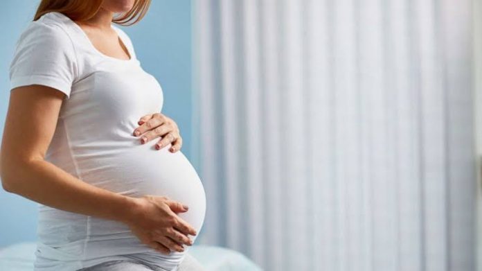 Pregnant women The Provincial Health Office-Aklan has encouraged pregnant women to undergo a free screening of the human immunodeficiency virus due to the increasing number of persons living with acquired immunodeficiency syndrome. ABC NEWS