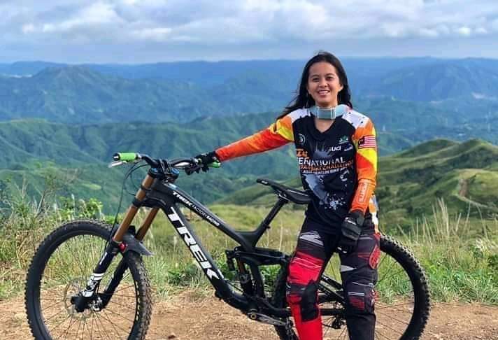 Biker Lea Denise Belgira of Guimaras clocked three minutes and 9.781 seconds to snatch gold in the women’s downhill mountain bike event of the 2019 Southeast Asian Games in Batangas.
