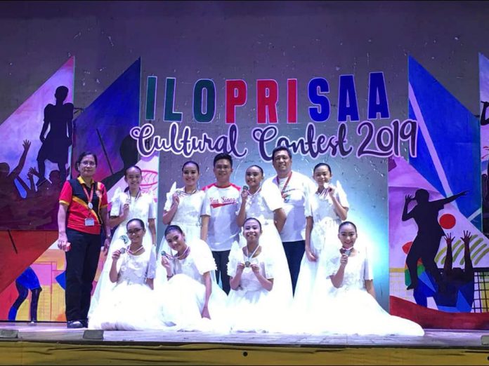 HSCI Elementary folk dance The HSCI Elementary folk dance troupe once again took the limelight when they were declared this year’s ILOPRISAA Champion.