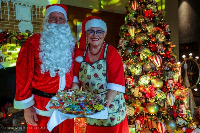 Holidays Courtyard by Marriott Iloilo 11 The icons of Christmas, Mr. and Mrs. Claus