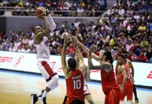 Ginebra trips Northport, nears PBA Govs; Cup finals Barangay Ginebra San Miguel Kings’ Justin Brownlee pulls up for a basket against three NorthPort Batang Pier defenders. PBA PHOTO