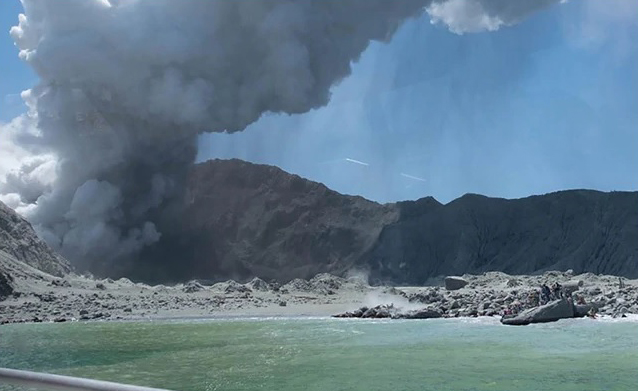 Increasing tremors on have hampered efforts by authorities to recover the bodies of eight people thought to be left on the island, two days after it erupted, engulfing dozens of tourists in steam and hot ash. REUTERS