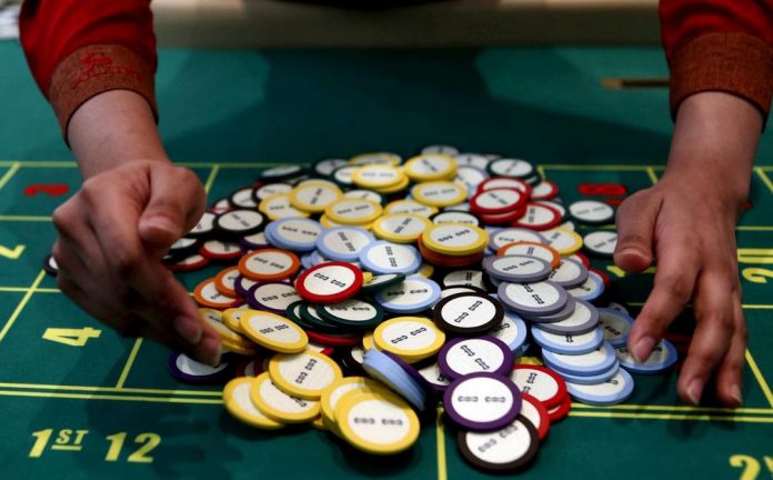 POGOs A casino dealer collects chips at a roulette table in Pasay City, Metro Manila, Philippines. Demand for office spaces in the Philippines posted a record-high of 1.7 million square meters this year, driven mainly by higher demand from the gambling industry. REUTERS/ERIK DE CASTRO