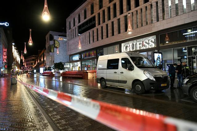 Police nab suspect in Hague stabbings The Dutch police said they had arrested a 35-year-old man suspected of stabbing three youths on a street in the center of The Hague late on Friday. REUTERS