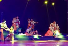 Cultural show mirrors Aklan’s arts, traditions The Tumandok it Akean Performing Arts prepare various performances for a cultural presentation in Kalibo, Aklan on Dec. 19. AKEAN FORUM