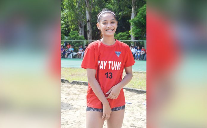 sports tay