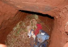 75 inmates escape Paraguay prison Clothes remain in a tunnel entrance where at least 75 inmates escaped on Sunday at Pedro Juan Caballero city jail in Paraguay. AP/MARCIANO CANDIA