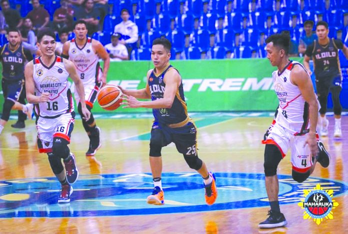 Al Francis Tamsi Al Francis Tamsi in dribbling action against Batangas City Athletics. MPBL PHOTO