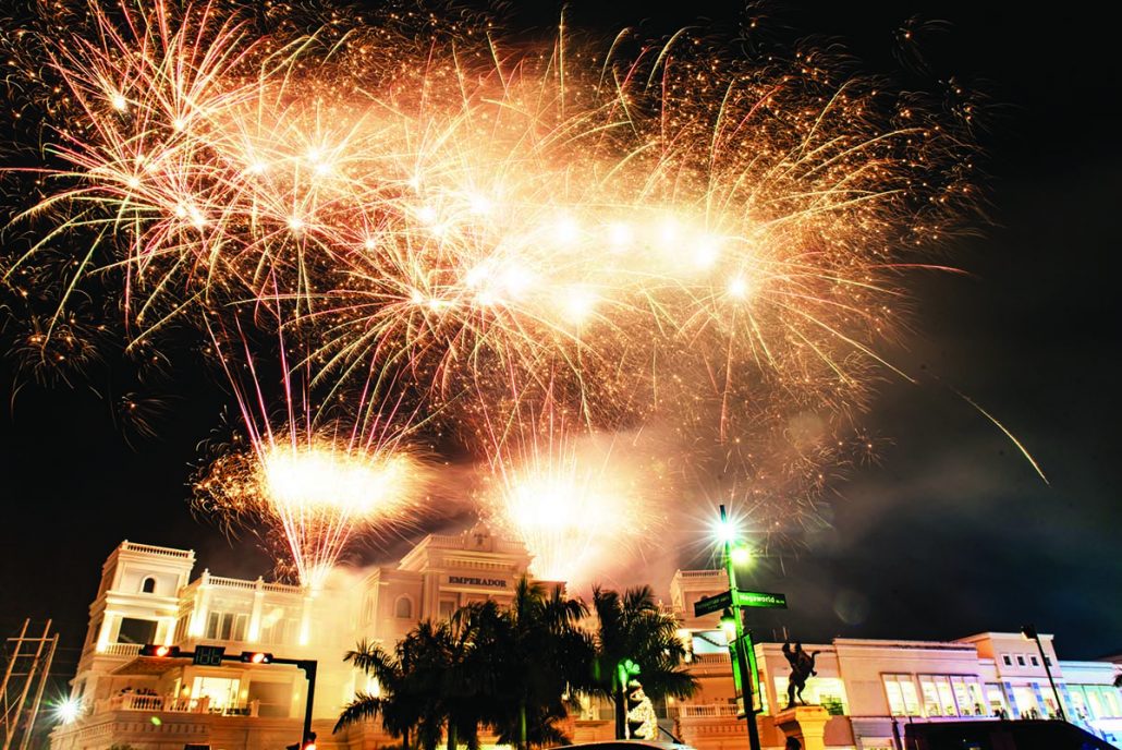 Capping the night is a stunning grand fireworks display over the Iloilo Business Park.