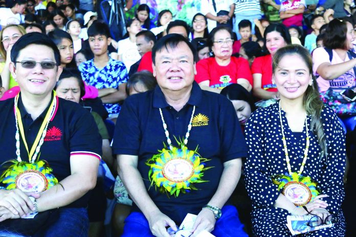 DINAGYANG movers and shakers (from left) Atty. Jobert Peñaflorida, president of the Iloilo Festivals Foundation, Inc.; Iloilo City’s Mayor Jerry Treñas and Cong. Julienne Baronda enjoin everyone to have fun this Dinagyang Festival 2020.