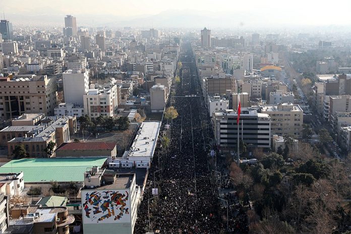 Downtown Tehran Downtown Tehran was brought to a standstill Monday as mourners flooded the Iranian capital to pay an emotional homage to Qasem Soleimani, the "heroic" general killed in a US strike. Official Khamenei website/Handout via Reuters