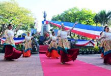One doesn’t have to die to be a hero – professor A dance troupe performs in front of the statue of nation hero Dr. Jose Rizal at Plaza Libertad, Iloilo City during the Dec. 30, 2019 commemoration of the hero’s martyrdom 123 years ago. IAN PAUL CORDERO/PN