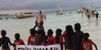 Dumaan Tribe joins the Ati-Atihan Festival in Boracay Island, Malay, Aklan in this undated photo. Various tribes and revelers in this world-famous island are set to celebrate the festivity on Jan. 11 to 12. CARPENTERO IZAI LAB