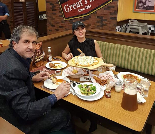 Gazini meets dad