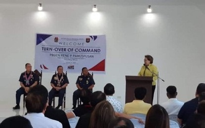 Governor Rhodora Cadiao Governor Rhodora Cadiao of Antique speaks in front of police officers during the turnover ceremony of the new commander of the Provincial Police Office last week. PNA/ANNABEL CONSUELO PETINGLAY