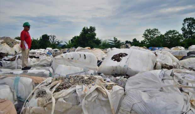 Groups laud return of waste imports to S. Korea TOXIC MESS The pile of mostly plastic trash stored at the Phividec Industrial Authority compound in Tagoloan, Misamis Oriental, awaiting reshipment to South Korea. PHOTO COURTESY OF JIGGER J. JERUSALEM