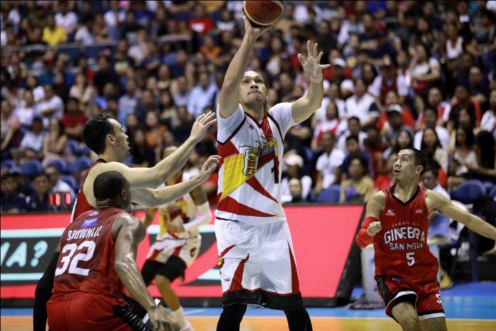 June Mar Fajardo With an average of 38.8 statistical points, June Mar Fajardo narrowly leads the stats race for Best Player in the 2019 PBA Governors’ Cup. PBA PHOTO