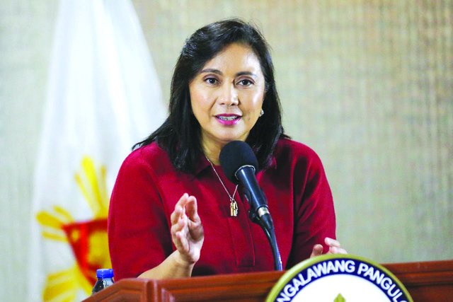 Leni Robredo “Kapag sinabi nilang mali iyong data ko, galing iyon sa kanila,” says Vice President Leni Robredo, staying firm on her pronouncements that the administration’s anti-illegal drug war is a failure. OVP