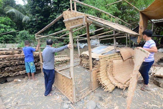 Maasin Dinagyang Kioks This is just one of some 300 food kiosks for Dinagyang’s Ilonggo Food Festival – made of bamboo from Maasin, Iloilo. IAN PAUL CORDERO/PN