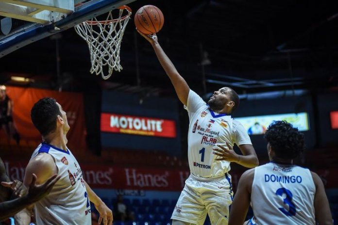 San Miguel-Alab Pilipinas’ Khalif Wyatt San Miguel-Alab Pilipinas’ Khalif Wyatt goes for a layup. ABS-CBN PHOTO