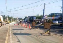 NETIZENS BASH DPWH: ‘Never-ending’ repair of Aganan Bridge hit IN PERPETUAL STATE OF REPAIR. The Department of Public Works and Highways started repairing Aganan Bridge in Pavia, Iloilo only late last year although it had been showing signs of deterioration for months prior – an almost yearly occurrence since the bridge was expanded from two lanes to four lanes a few years ago. PN PHOTO