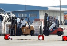 China virus death toll jumps past 500 Workers wearing protective gear prepare to load supplies on to the cruise ship Diamond Princess, where 10 people on the ship had tested positive for coronavirus, after it arrived at Daikoku Pier Cruise Terminal in Yokohama, south of Tokyo, Japan on Feb. 6. REUTERS/KIM KYUNG-HOON
