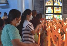 PREEMPTIVE STEP: PUV drivers told to wear masks vs nCoV FAITH IN THE TIME OF A VIRUS OUTBREAK. Masked devotees of Nuestra Señora dela Candelaria (Our Lady of Candles) light candles at the Jaro Metropolitan Cathedral in Jaro, Iloilo City. Yesterday was the Candelaria fest, one of the biggest religious feasts in the country. These devotees are wearing a facemask in the hope of avoiding viruses that could make themr sick such as the novel coronavirus which killed a visiting male Chinese tourist in Manila on Saturday and sickened, too, his woman companion. Recently, the Catholic Bishops Conference of the Philippines released an Oratio Imperata (prayer) for people affected by the new virus and the prevention of a global epidemic. IAN PAUL CORDERO/PN
