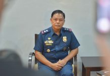 Jovie faces summary hearing for gag order breach IN THE HOT SEAT. Lieutenant Colonel Jovie Espenido is the poster boy of President Rodrigo Duterte’s war against illegal drugs. Following his surprising inclusion in the government’s narco list, he has accused the Philippine National Police of committing “failure of intelligence.” IAN PAUL CORDERO/PN