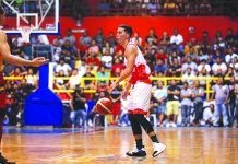 Fuel Masters slam San Miguel in Phoenix tourney Beyond-the-arc sharpshooter Matthew Wright of the Phoenix Fuel Masters plays as one of the culprits in San Miguel’s defeat. PBA PHOTO
