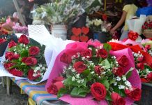 For heart’s sake: Jerry softens on flower vendors