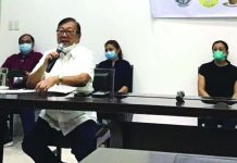 According to Gov. Florencio Miraflores, obtaining a Polymerase Chain Reaction (PCR) machine will test faster the samples of the coronavirus disease 2019 patients in Aklan. He added that he already discussed the plan with Department of Health Region 6 director Dr. Marlyn Convocar and the Research Institute for Tropical Medicine. BOY RYANZ ZABAL/PN