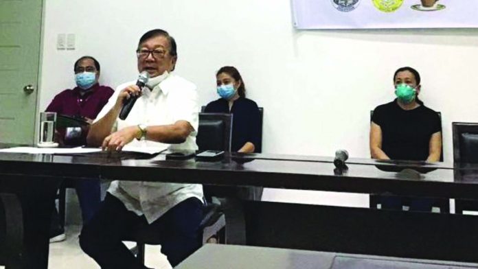 According to Gov. Florencio Miraflores, obtaining a Polymerase Chain Reaction (PCR) machine will test faster the samples of the coronavirus disease 2019 patients in Aklan. He added that he already discussed the plan with Department of Health Region 6 director Dr. Marlyn Convocar and the Research Institute for Tropical Medicine. BOY RYANZ ZABAL/PN