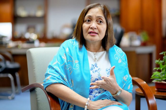 BSP deputy governor Chuchi Fonacier BSP deputy governor Chuchi Fonacier. BLOOMBERG
