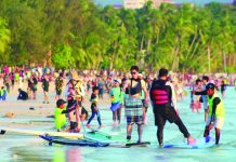 NO SYMPTOMS: 11 S. Koreans leave Boracay amid COVID-19 concerns Ahead of summer season, the world-famous Boracay Island in Malay, Aklan braces for a possible decline of international tourist arrivals from coronavirus-stricken countries like China and South Korea – the island’s top two sources of market. FILE PHOTO